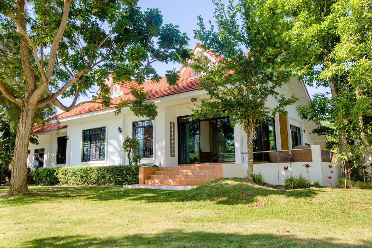 Villa Miracle Rawai Kültér fotó